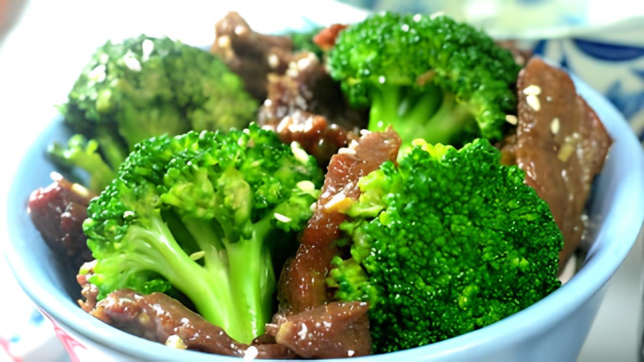 Copycat Panda Express Broccoli Beef Recipe (Quick & Healthy)