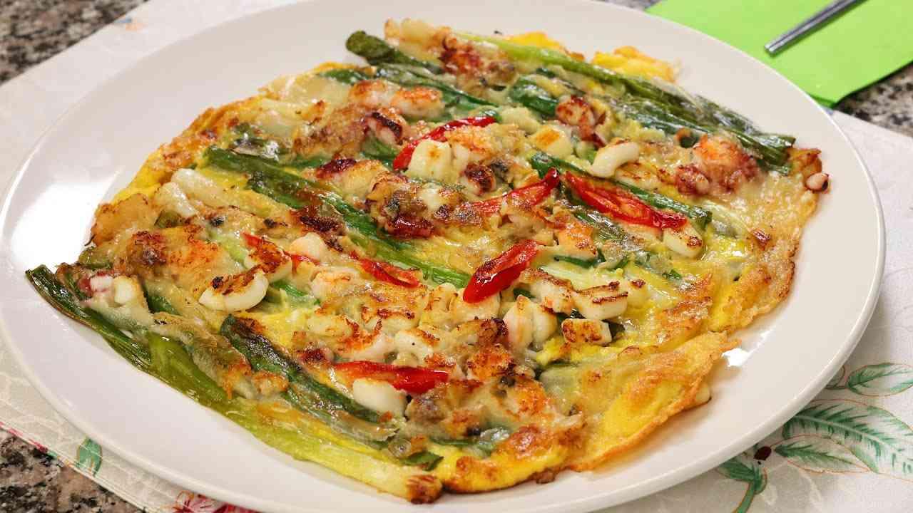 Korean Seafood Pancake (Haemul Pajeon) Recipe