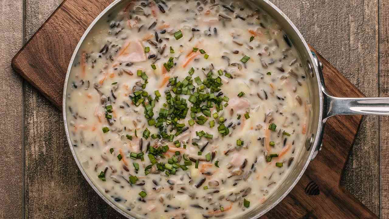 Byerly’s Wild Rice Soup (Creamy Minnesota Favorite)