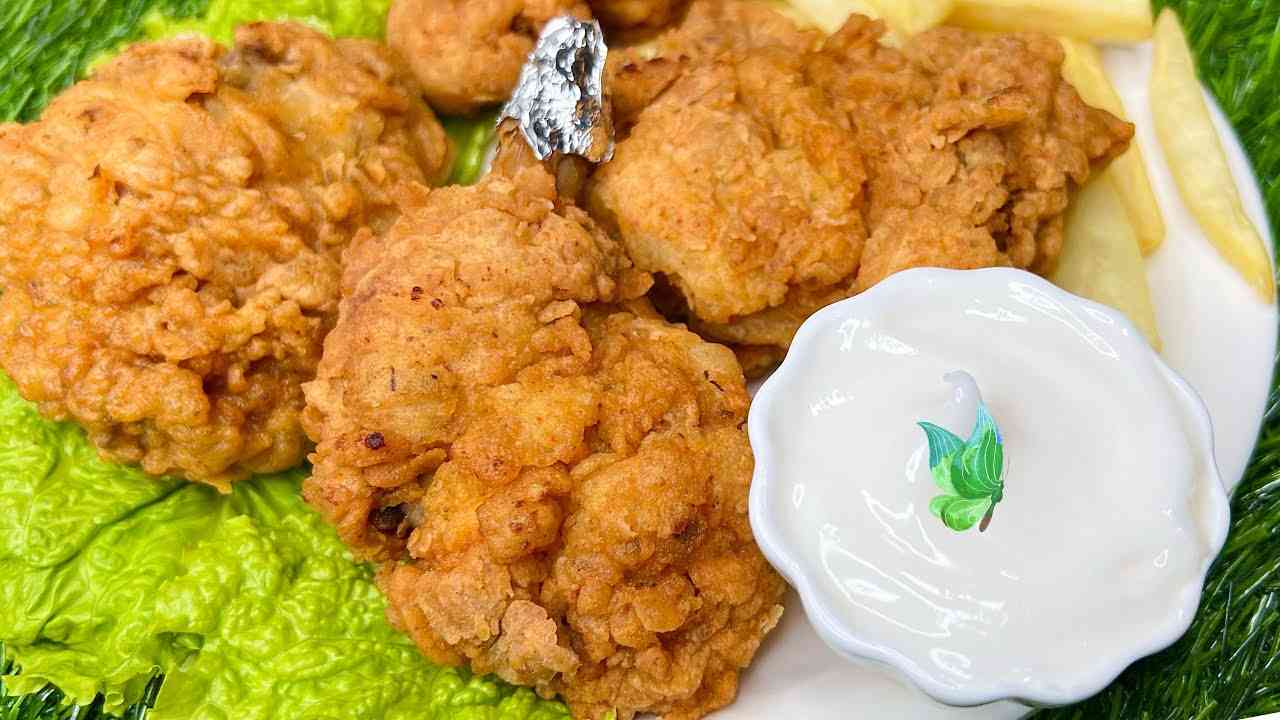 Crispy Broasted Chicken (Homemade Broaster Style)