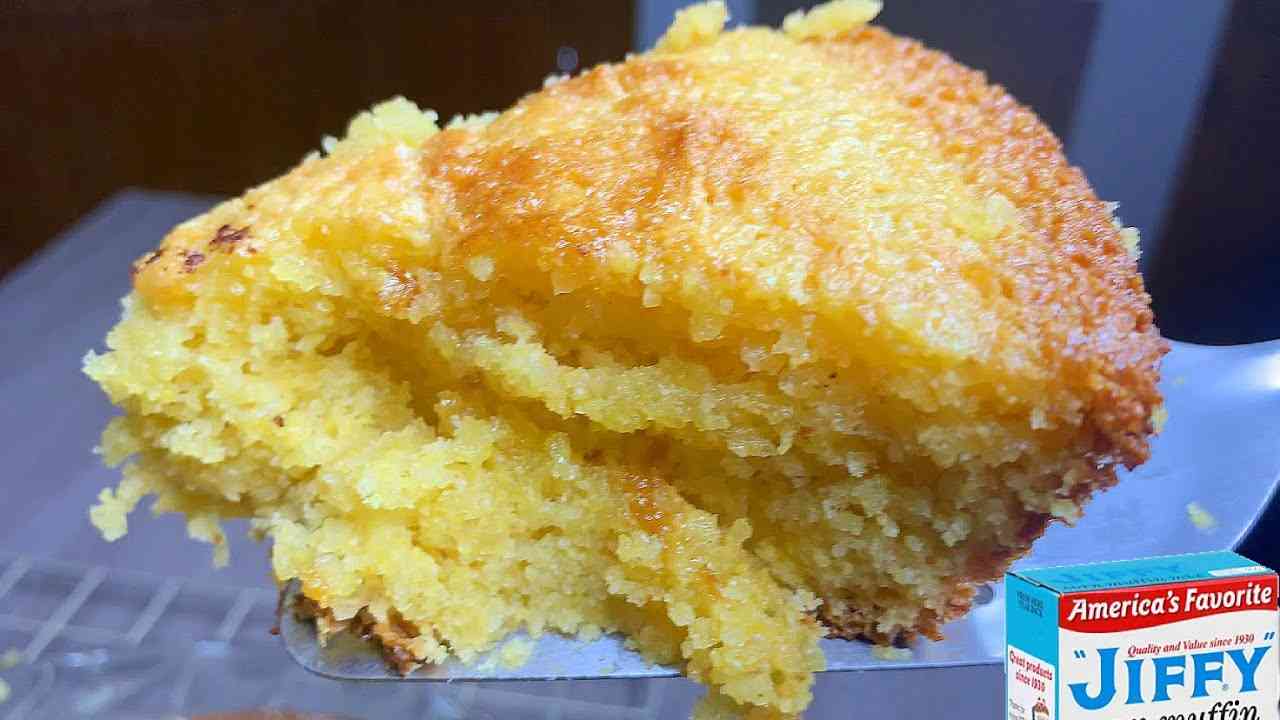Golden Whisk: Fluffy Jiffy Cornbread Perfection