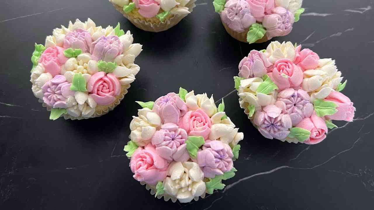 Dairy-Free Vanilla Cupcakes