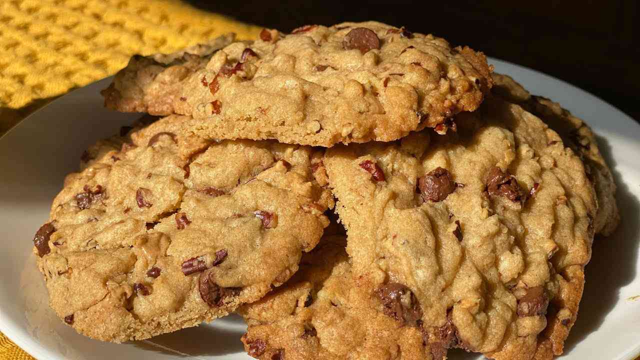 Chocolate Chip Pecan Cookies