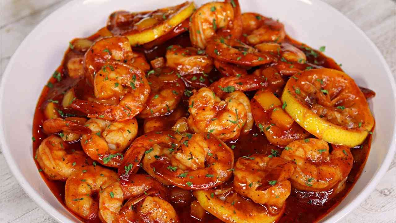 Authentic Pascal Manale BBQ Shrimp Recipe (New Orleans Style Cajun Butter Shrimp)