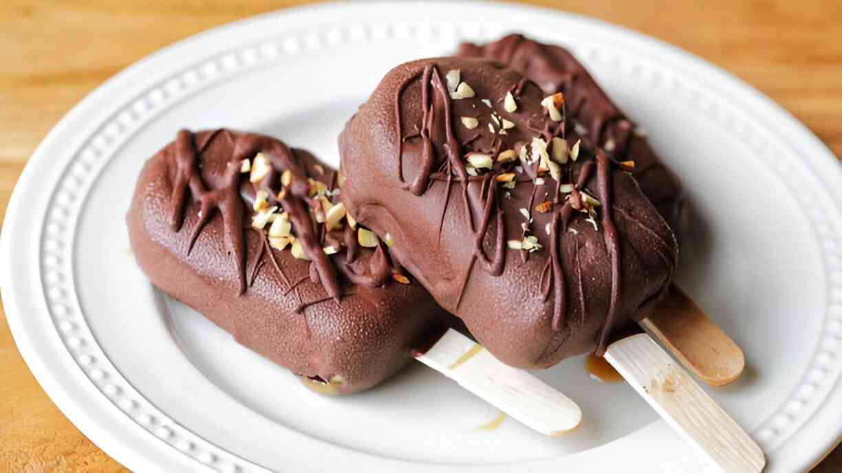Magnum Vegan Ice Cream with Soy Milk (Homemade & Creamy)