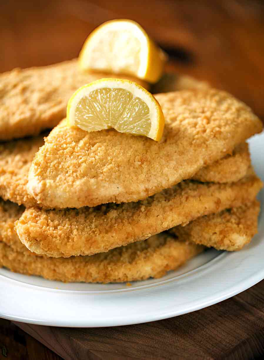 Crispy Matzo Meal Chicken Cutlets