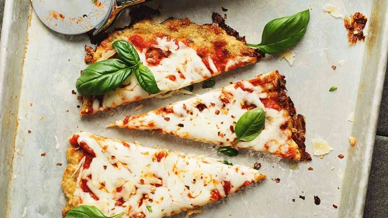 ground chicken pizza crust