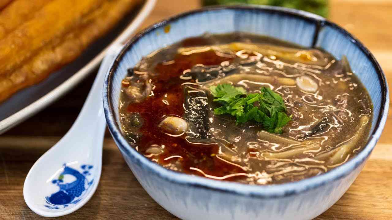 Creamy Peppercorn Soup (Comforting, Spicy & Simple)